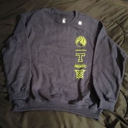 Timberwolves NBA sweatshirt