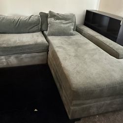 Large Sectional Couch with Chaise