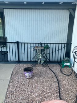 Roll up shade 8’x 8 ‘
