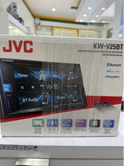 JVC monitor with DVD receiver