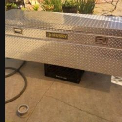 Full Size Tool Box Husky 