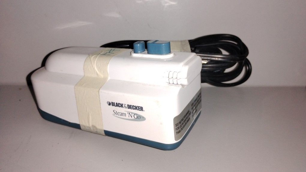 Black N Decker To Go Steamer