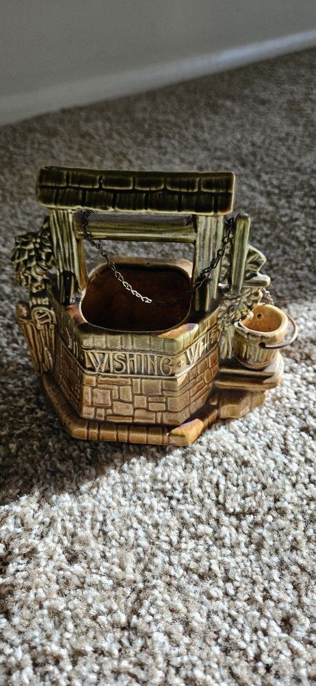 Vintage McCoy Wishing Well