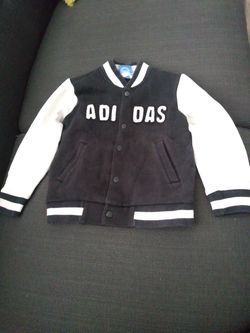Adidas sweater