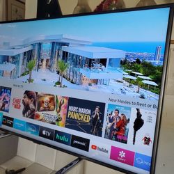 50" Samsung  Smart Tv 4k Great Condition Like New Come With Wall Mount Set.  Great Quality Pic 