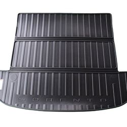 Kia Sorento Trunk Cargo Tray