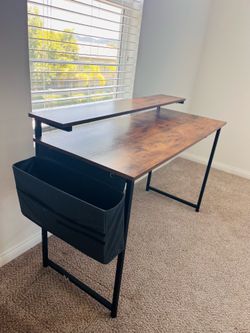 Modern Computer Desk
