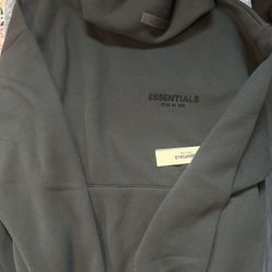 Fear of God Essentials Stretch Lim Black Hoodie size S