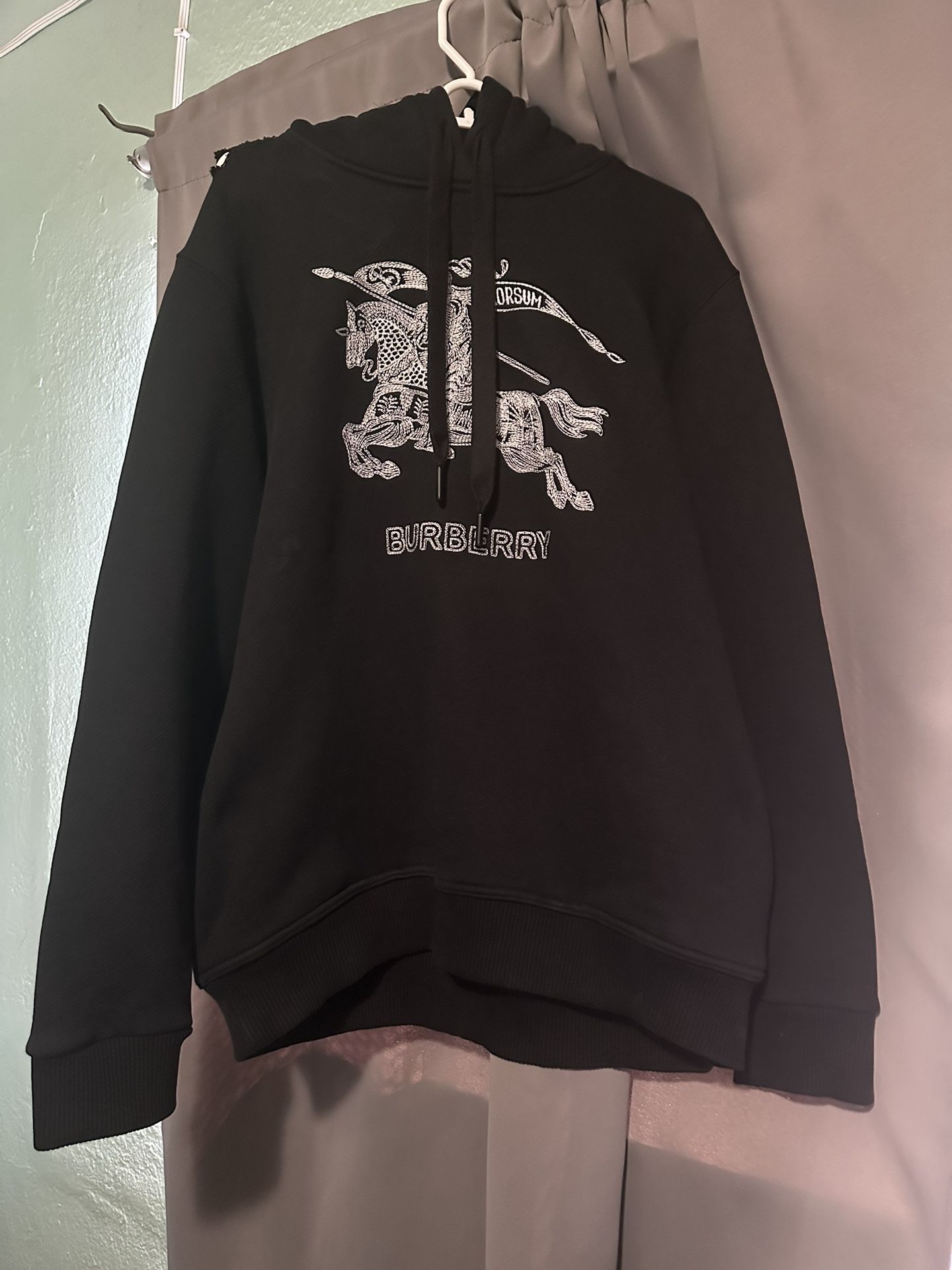 Burberry Hoodie (Size L)