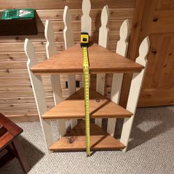 Corner Shelf - 3 Tiered