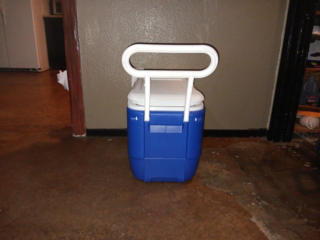 ice cooler
