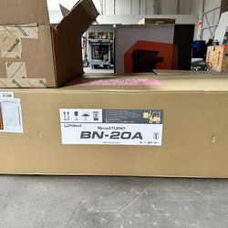 LA WAREHOUSE MOVING SALE - ROLAND VERSASTUDIO PRINTER / CUTTER 20” INKJET
