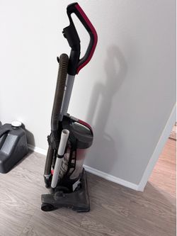 Used Vaccum Dirt Devil Endura Max
