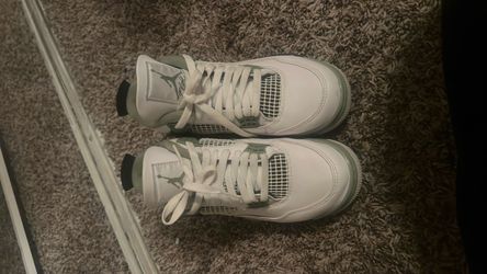 2023 Wmns Air Jordan 4 Retro 'Seafoam