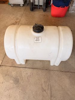 65 Gallon water tank
