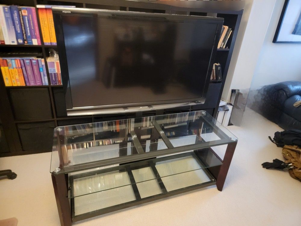 46" LED Flat TV with TV stand and Integrated flat panel  $95 OBO