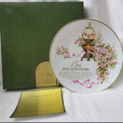 Vintage Avon Collector Plate9" 1989 22K Gold Trim 15th Anniversary The Avon Rose