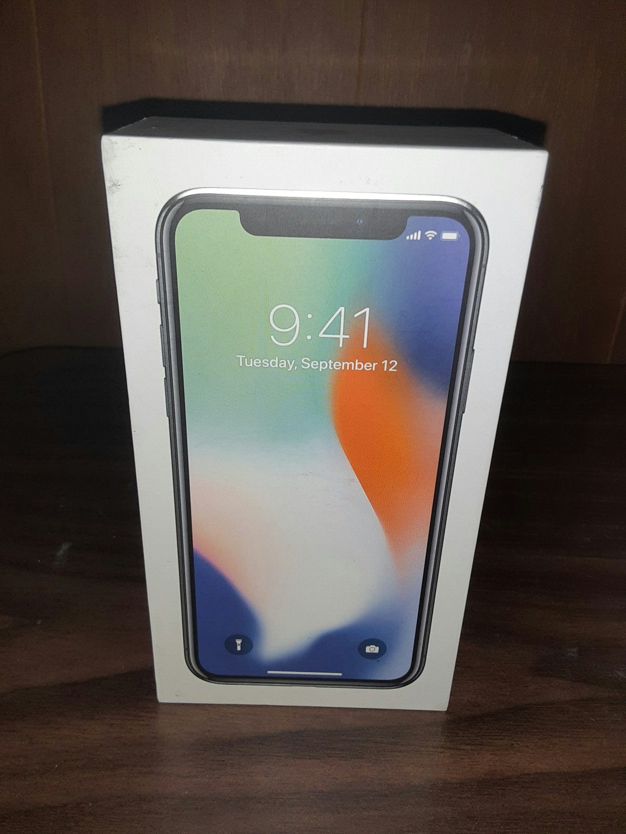 No phone just box and accessories for IPhone X Silver 64GB