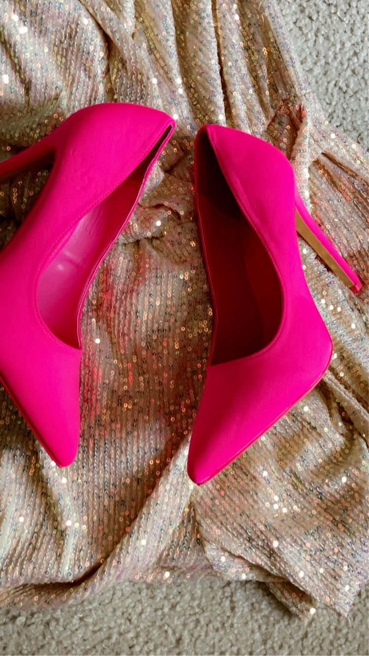 Hot Pink Heels