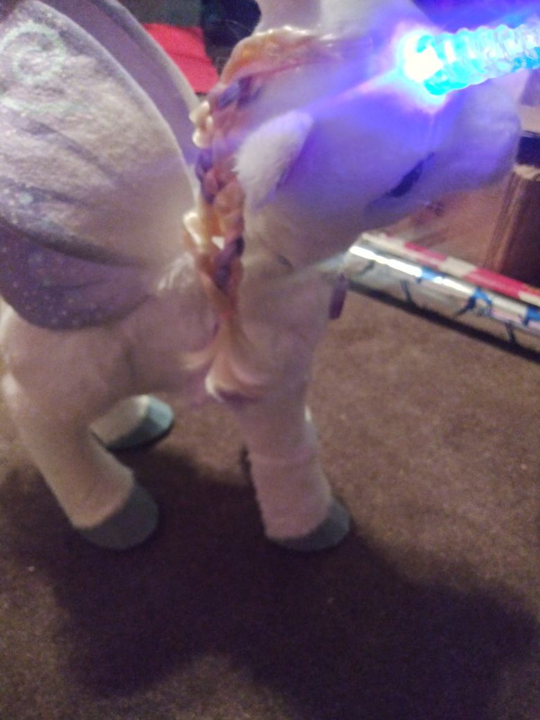 FurReal friends my magical unicorn. 100+ sound and motion. Make reasonable offer.