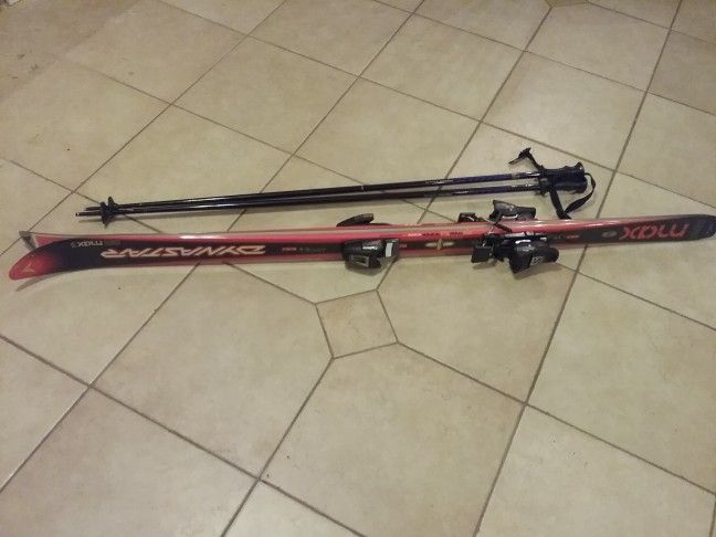 Dynastar Big Max 3 Skiis & Impulse Skii Poles