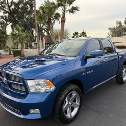2010 DODGE RAM 1500 SPORT HEMI