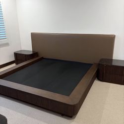 King Bedroom Set, Unused, High-End