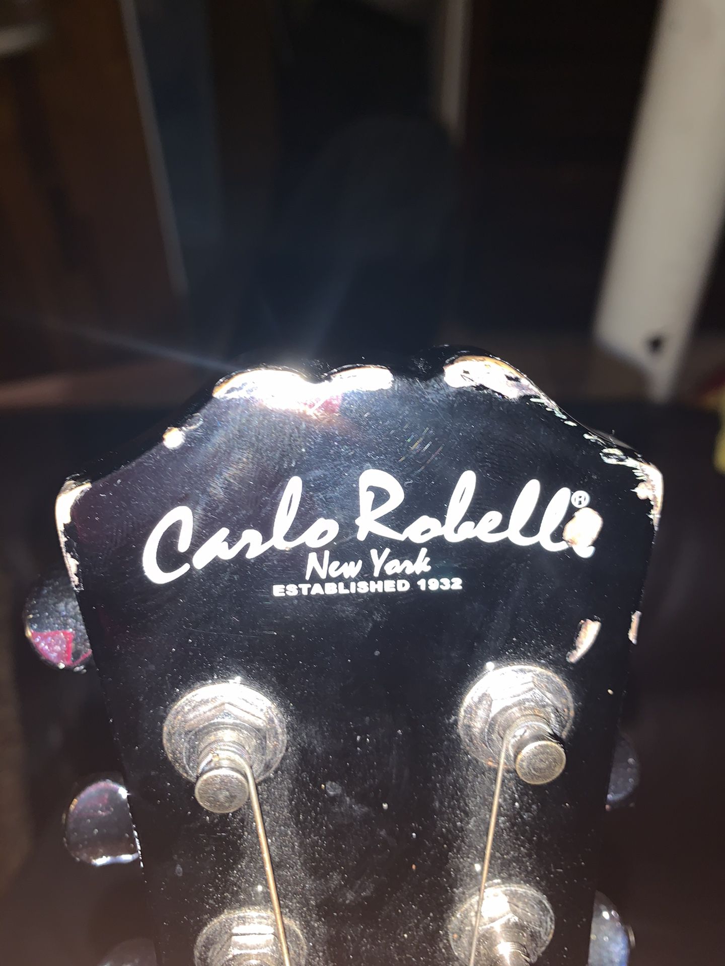 Carlo Robella Guitar for $50 comes with case