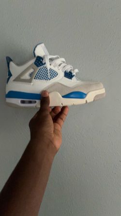 Air Jordan 4 OG "Military Blue" (size 7)
