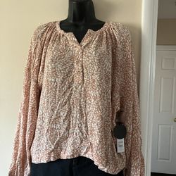 Blusa De Manga Larga Con Estampado Rosa Y Blanca De Amuse Society (nueva) Size M