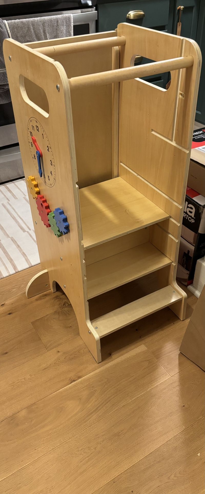 Toddler Kitchen Helper/Tower