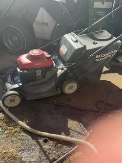 Honda lawnmower