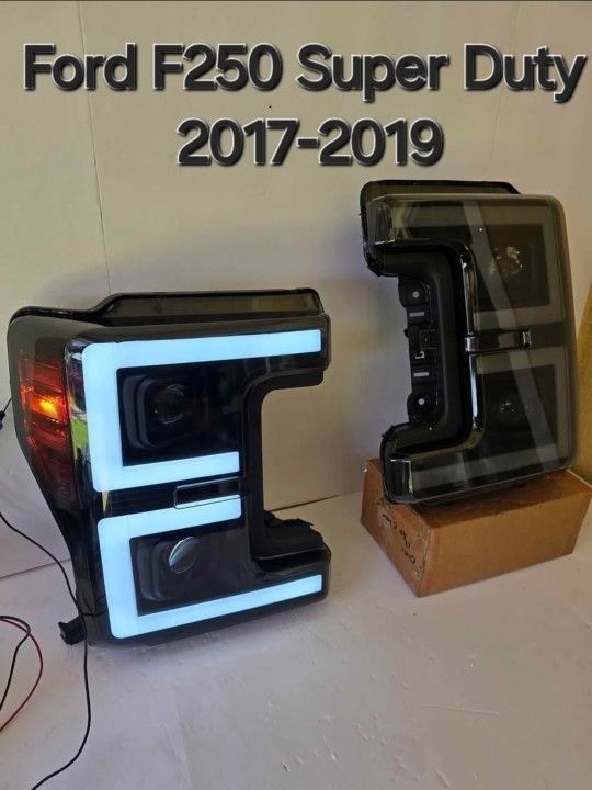 Ford F250 Super Duty 2017-2019 Headlights
