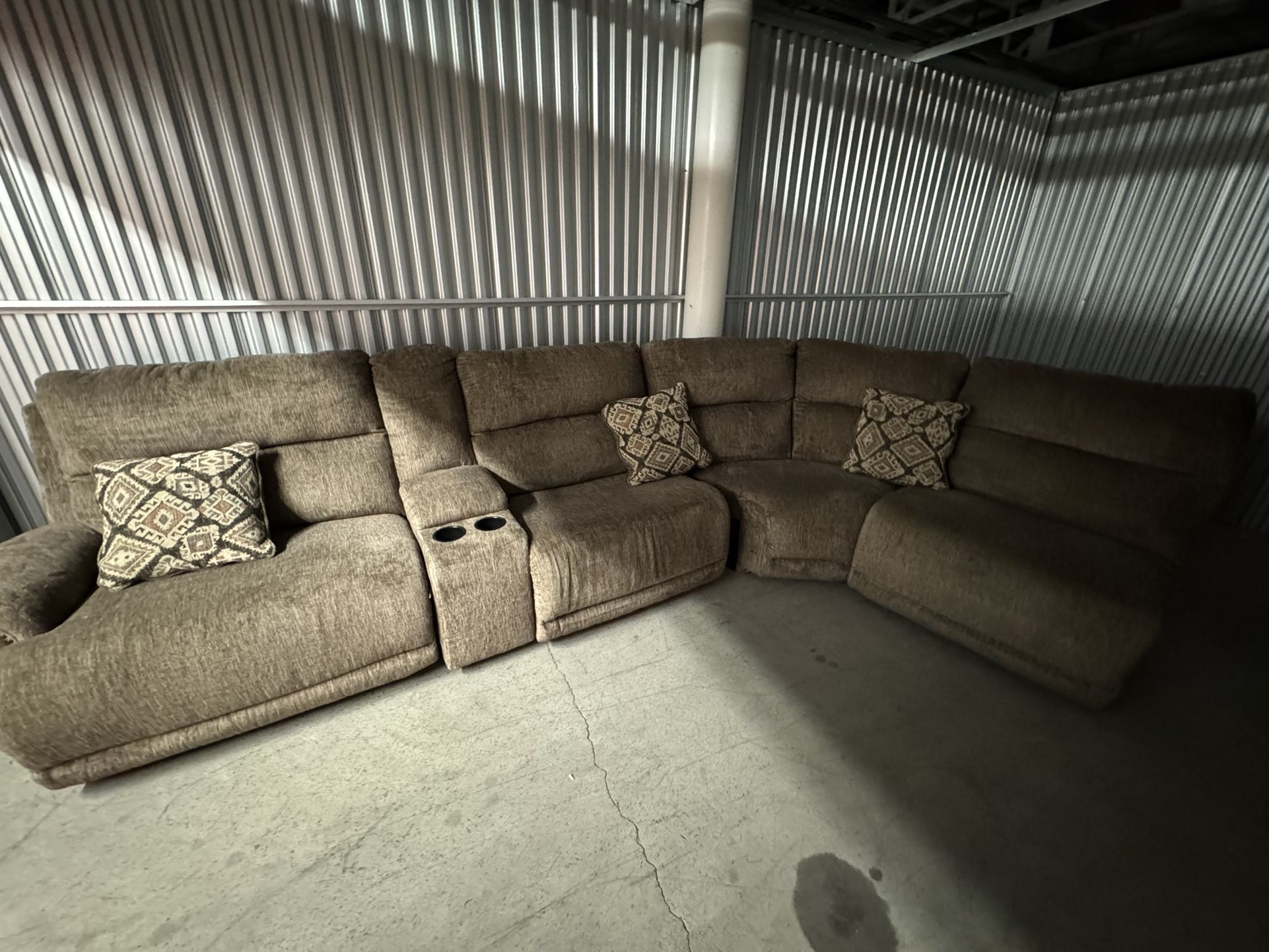 Electrical reclining couch sectional