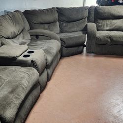 Sofas / Couches Sectional 