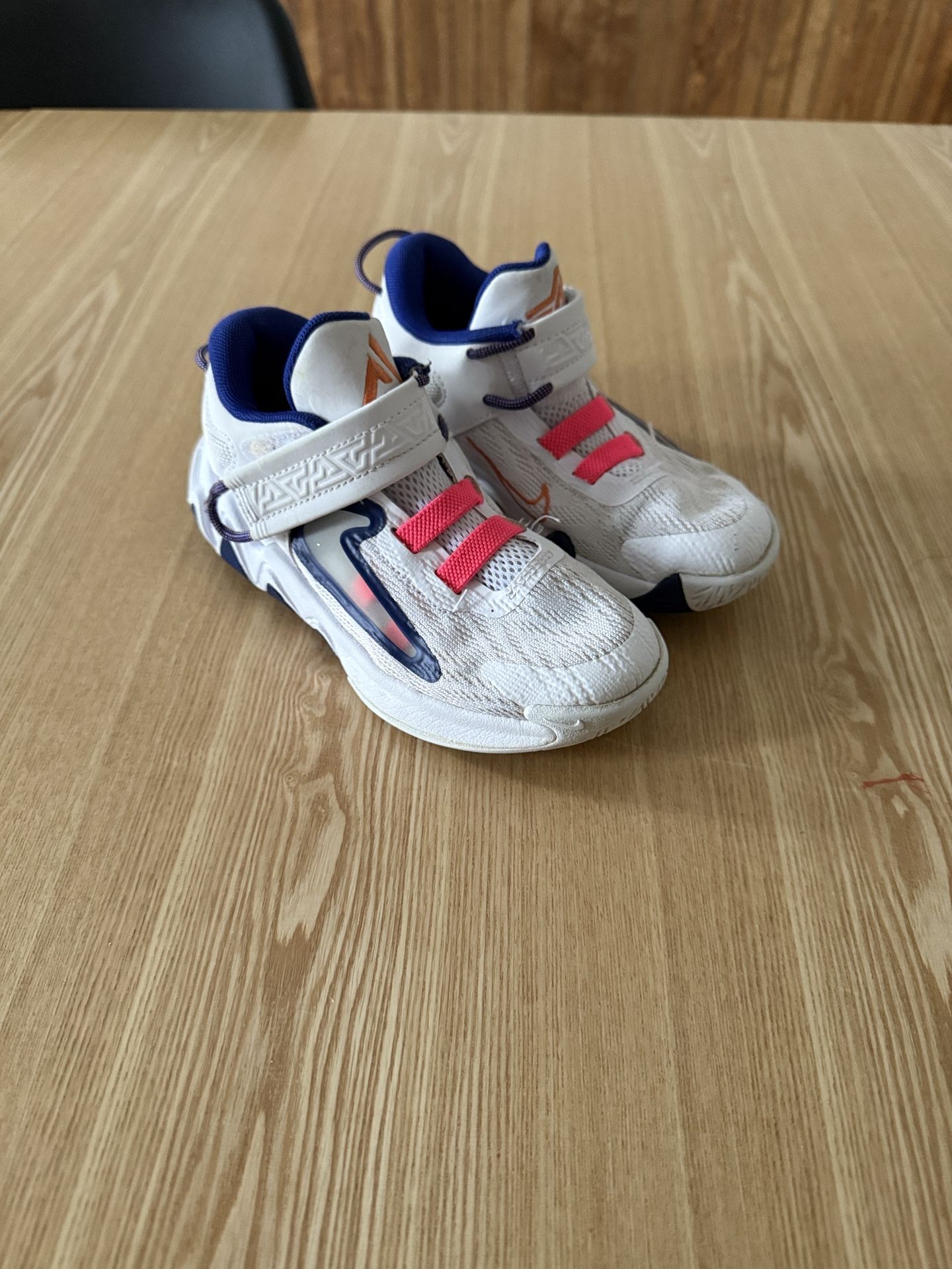 Nike Giannis Immortality 2