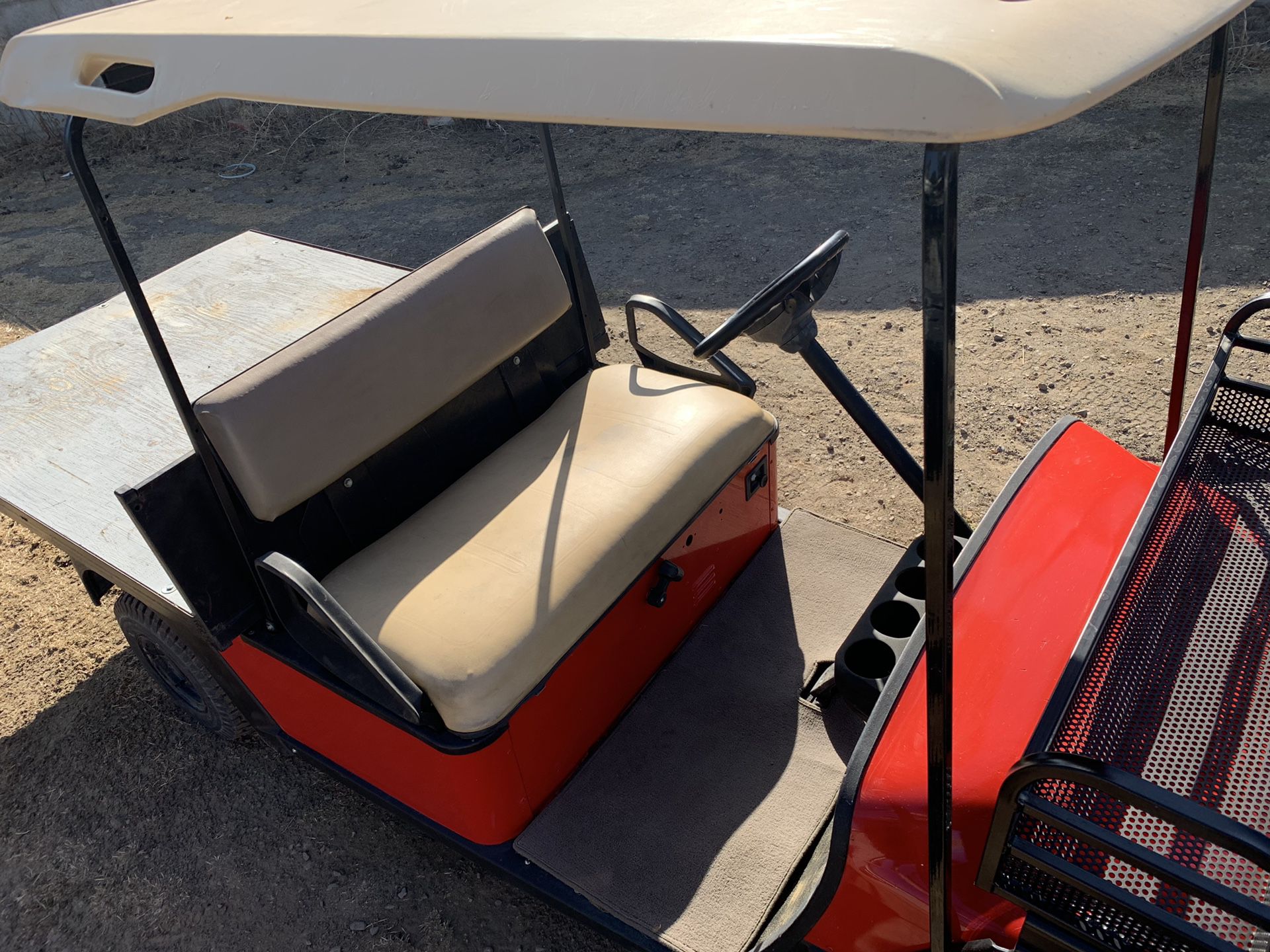 2 gas powered golf carts