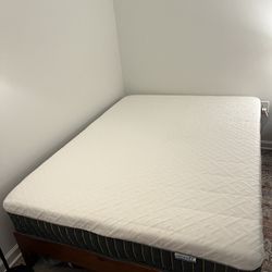 Medium-Firm Full Sized Mattress