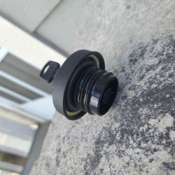 Locking Gas Cap