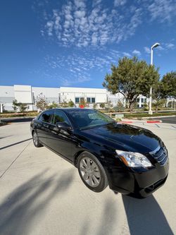 2005 Toyota Avalon