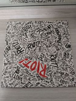 Riot Paramore vinyl