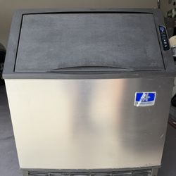 Ice Machine  Manitowoc - UDF0140A-161B