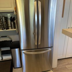lg Refrigerator