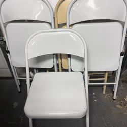 SIX Folding Chairs 