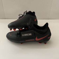 Nike Phantom GT Pro Nike Size 11.5 US New Without Box