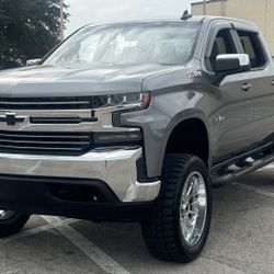 2019 Chevy Silverado 1500 LT 