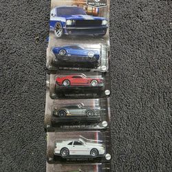 Set Completo De Mustangs