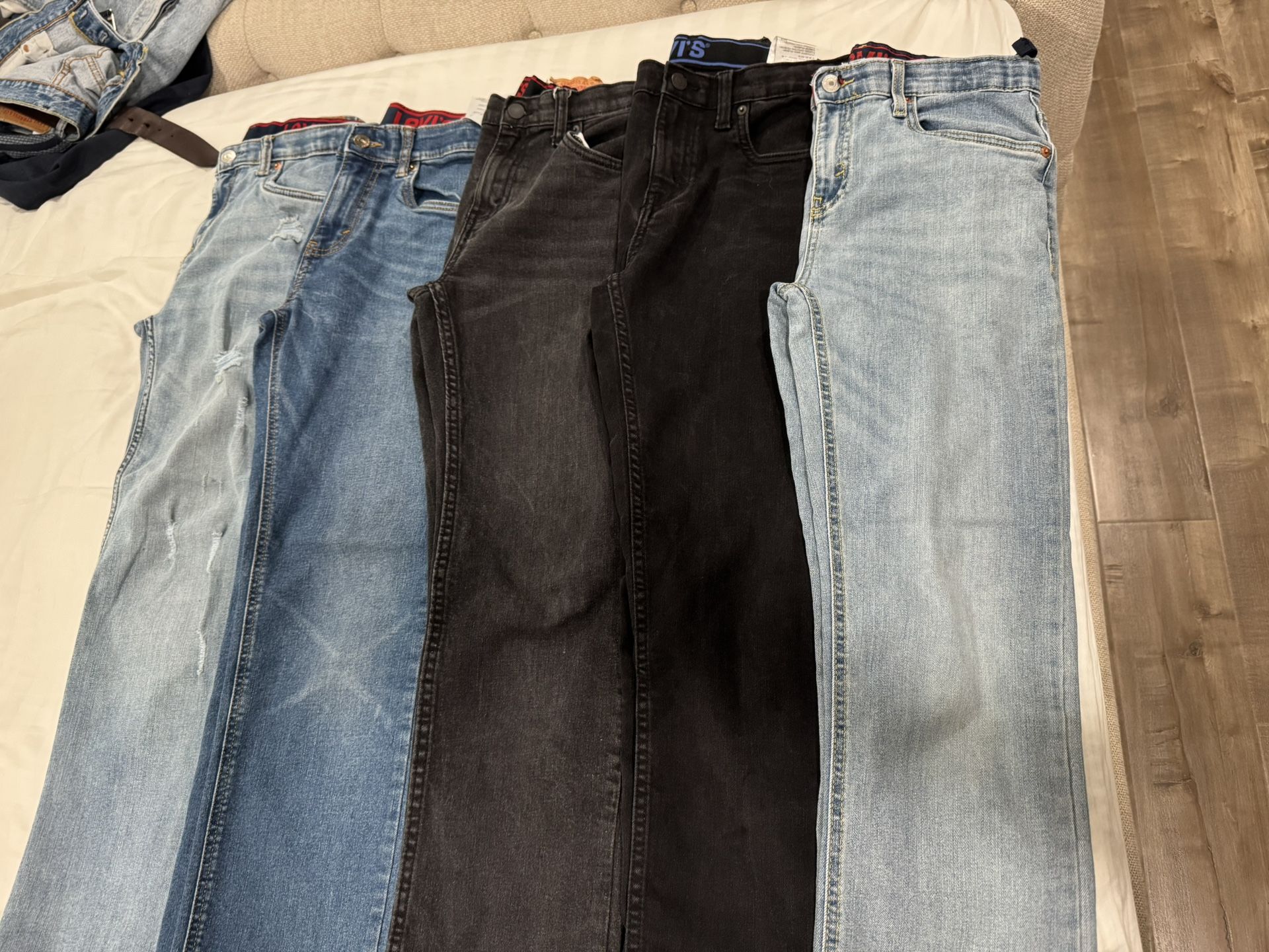 BOYS SIZE 16 LEVIS 