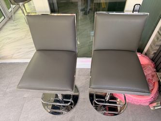 Bar stool from dorado
