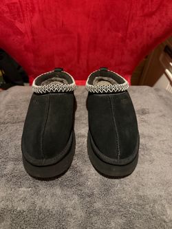 UGG- Tasman Slide
